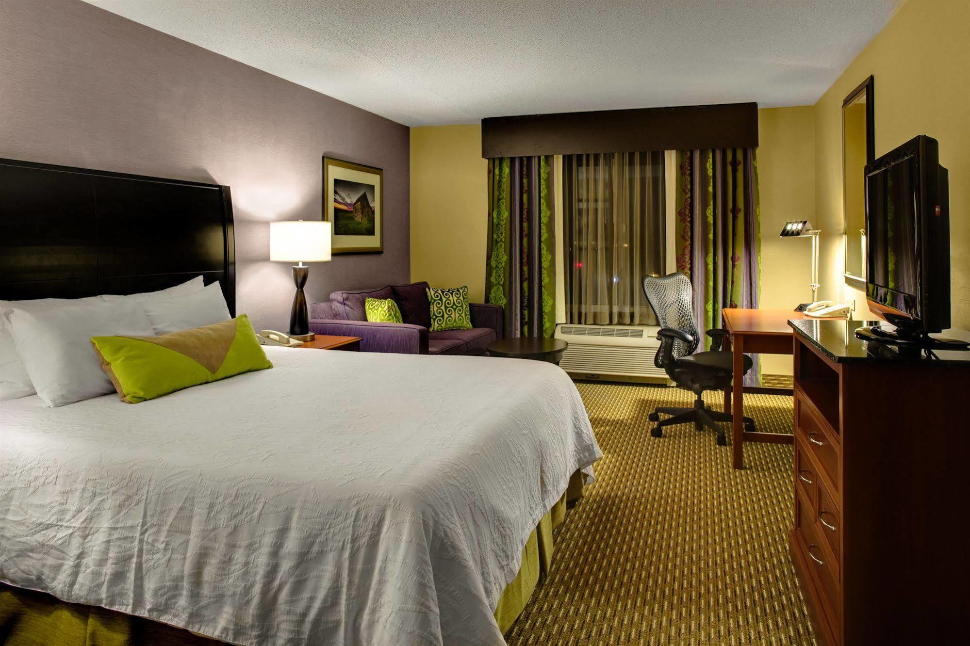 Hilton Garden Inn Raleigh Durham Airport Morrisville Exterior photo